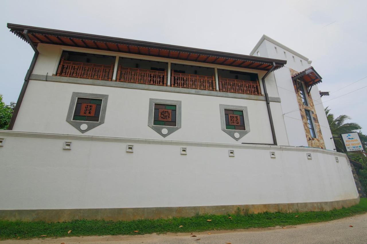 Oyo 553 Polhena Bay Resort Matara Exterior foto